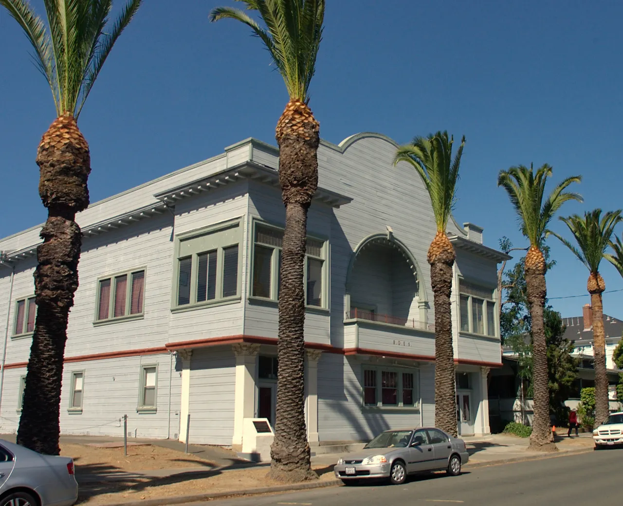 Palm trees in front of the Portuguese Hall of Benicia.
