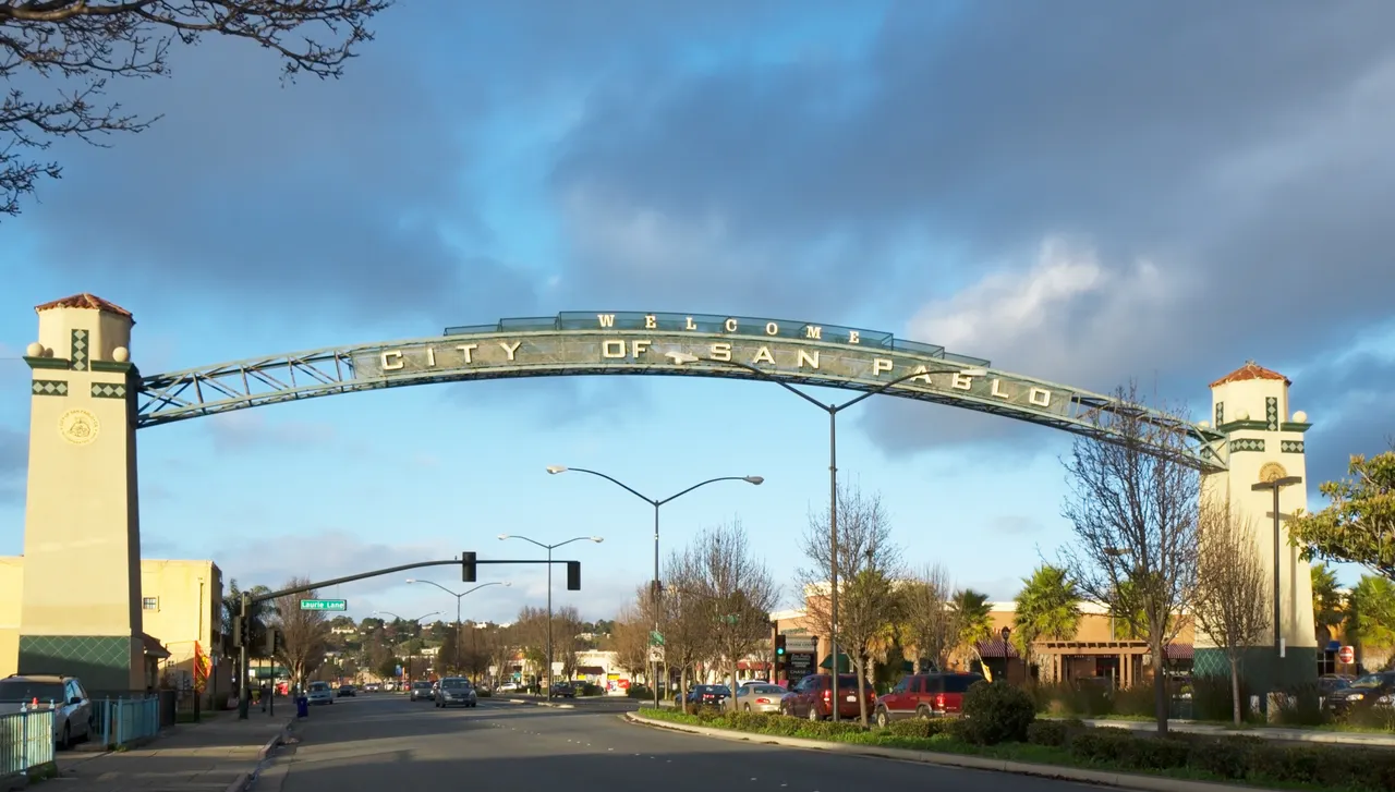 The City of San Pablo welcome arch spanning San Pablo Avenue.